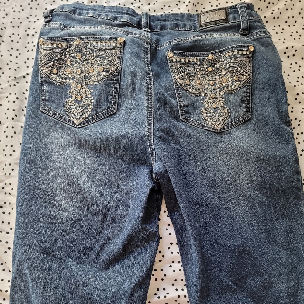Pants - Picture 4 of 6